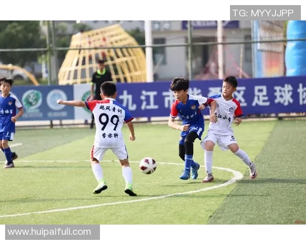 足球功夫HD带你领略足球与武术的完美结合体验精彩赛事与绝妙技巧的双重盛宴